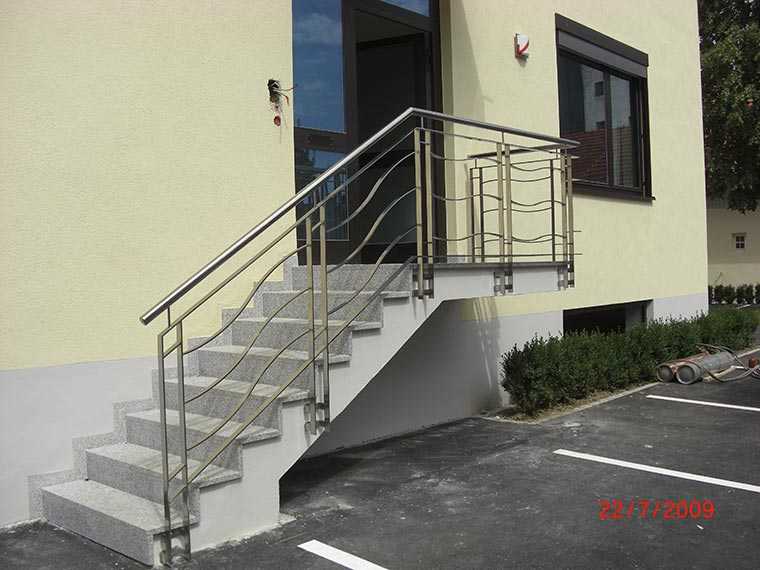 Treppengeländer aus Edelstahl